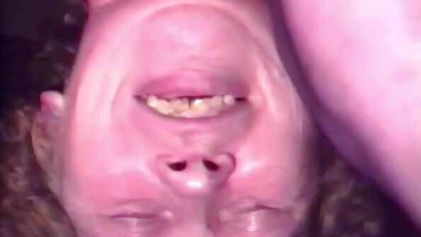 Seksowna filmy erotyczne hd Karina Currie dotyka swojego wilgotnego kopca