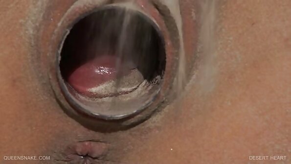 Czarnowłosa dziewczyna filmy xxx hd została przybita